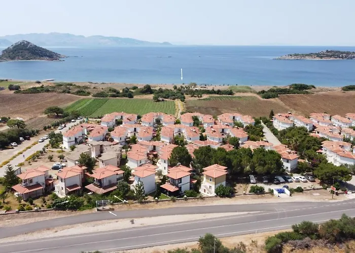 Ernis - Raykent Tatil Sitesi - Kiralik Datca